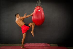 Cardio kickboxing workout for beginners